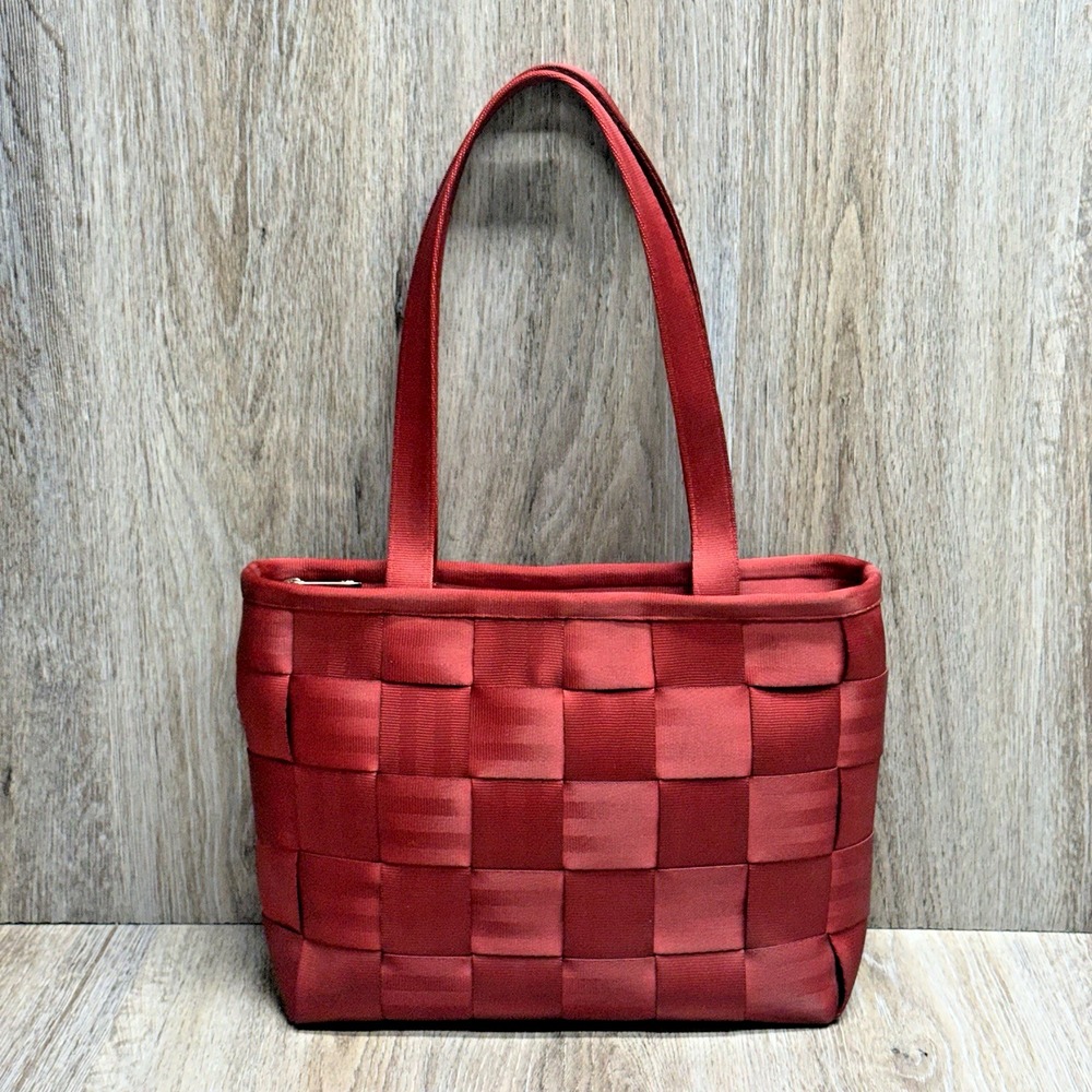 HARVEYS ORIGINAL SEATBELT BAG Crimson Red Shoulder Tote Zip Purse USA
